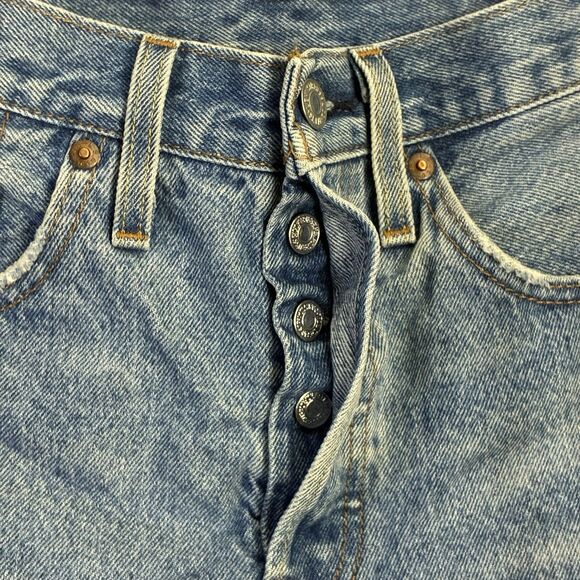 Women’s Levi’s Premium Distressed Denim Shorts High Rise Frayed Hem Size 6 - Picture 6 of 11